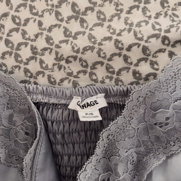 Garage lace tank top - Picture 2 of 2